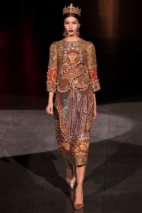 Watch Dolce & Gabbana Fall 2013 .